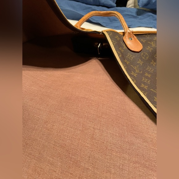 Louis Vuitton Monogram Garment Bag - Picture 5 of 16